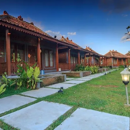 Balkondes Majaksingi Jasamarga Magelang Exterior photo