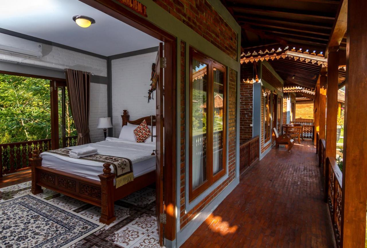 Balkondes Majaksingi Jasamarga Homestay Magelang